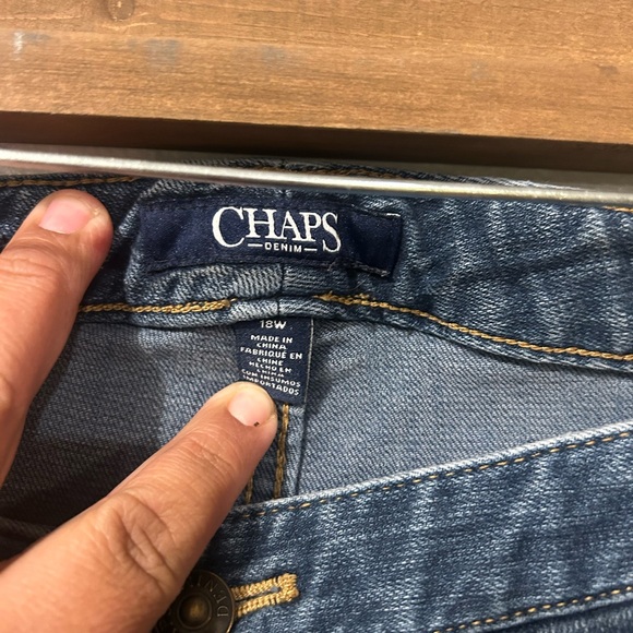 Chaps Womens Bootcut Denim Jeans Size 18W (861) - Picture 3 of 6